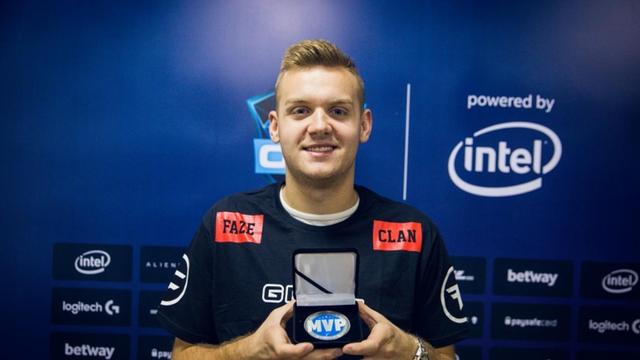 回归全华班！aristo和Freeman加盟TYLOO